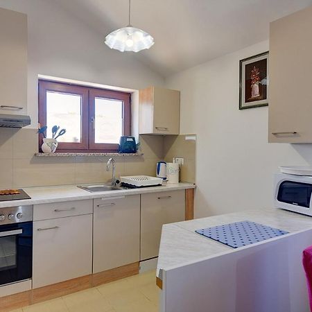Holiday Home Jasminka Medulin Exterior foto